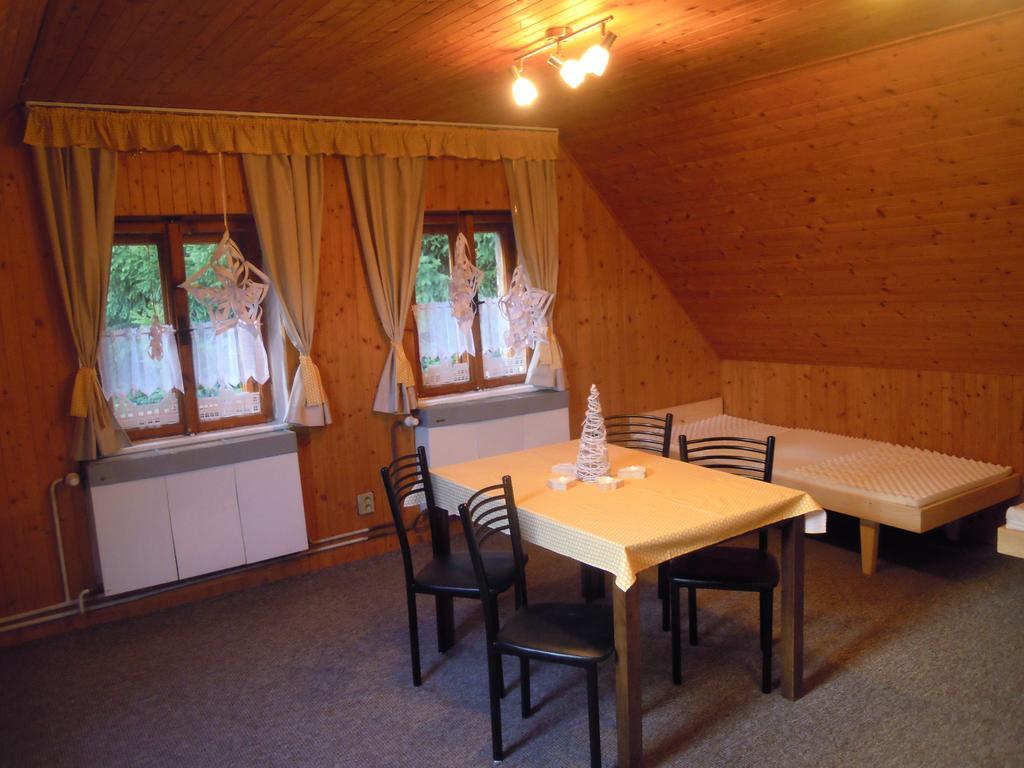 Chata Bucharka Liberec Szoba fotó